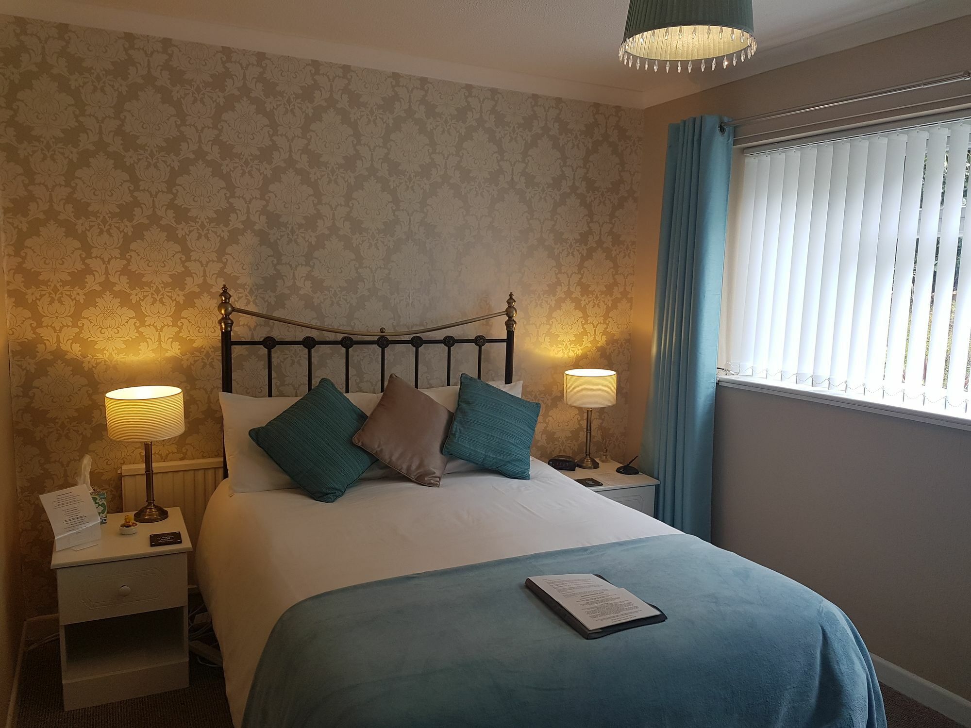 The Earlsdale Bed And Breakfast イフラクーム エクステリア 写真
